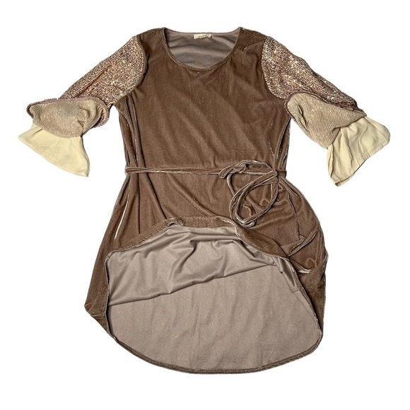 MYSTREE Velvet Flutter Sleeve Sequins Blush Pink Dress Women's Size M - Picture 9 of 16